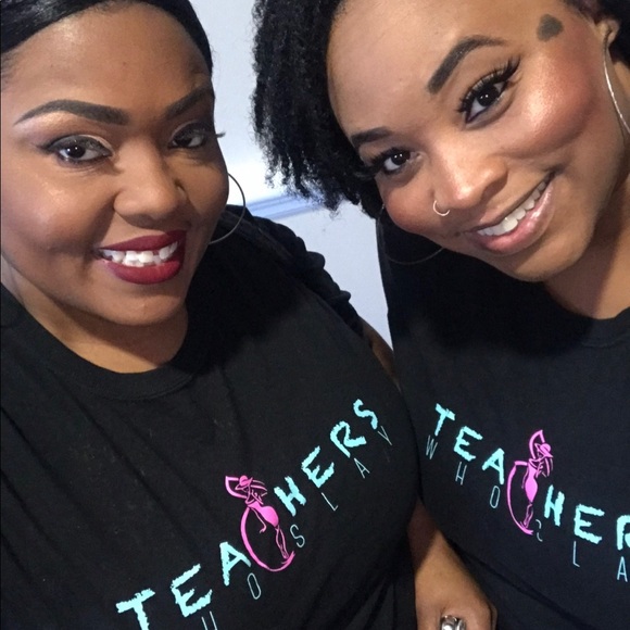 Teachers Who Slay T-Shirt - Picture 2 of 3